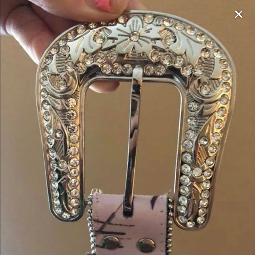 Belt buckle